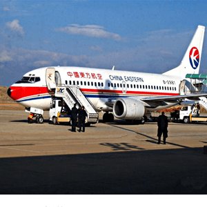 遵义茅台机场货运航空快运业稳步发展的原因是什么？